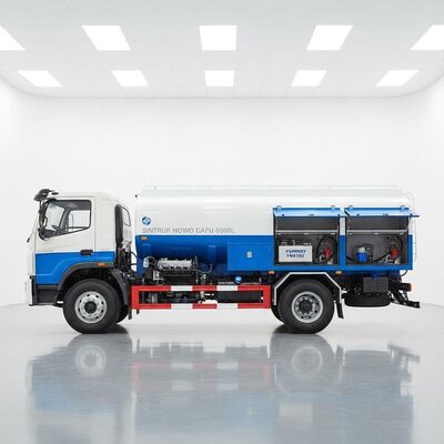 SINOTRUK HOWO CAFU 6000L Fuel Refueling Truck with Dual-Compartment Tank and YUNNEI YN4102 Diesel Engine